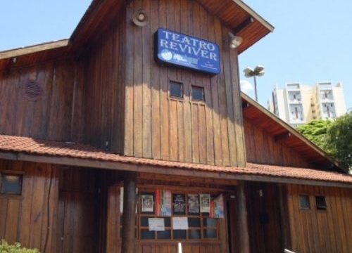 Teatro Reviver Magó